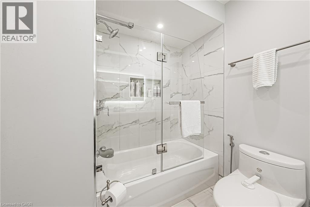 4201 Longmoor Drive Unit# 5, Burlington, Ontario  L7L 5J9 - Photo 29 - 40790939