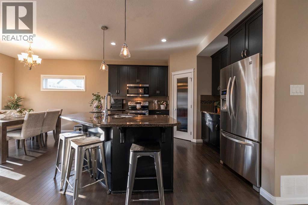 733 Twinriver Loop W, Lethbridge, Alberta  T1J 5E1 - Photo 16 - A2257784