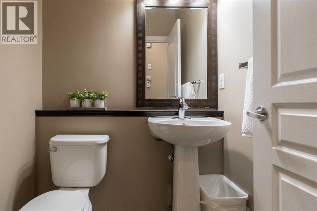 733 Twinriver Loop W, Lethbridge, Alberta  T1J 5E1 - Photo 7 - A2257784