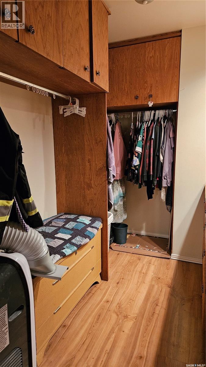 909 Forget Street, Regina, Saskatchewan  S4T 4X7 - Photo 8 - SK014302