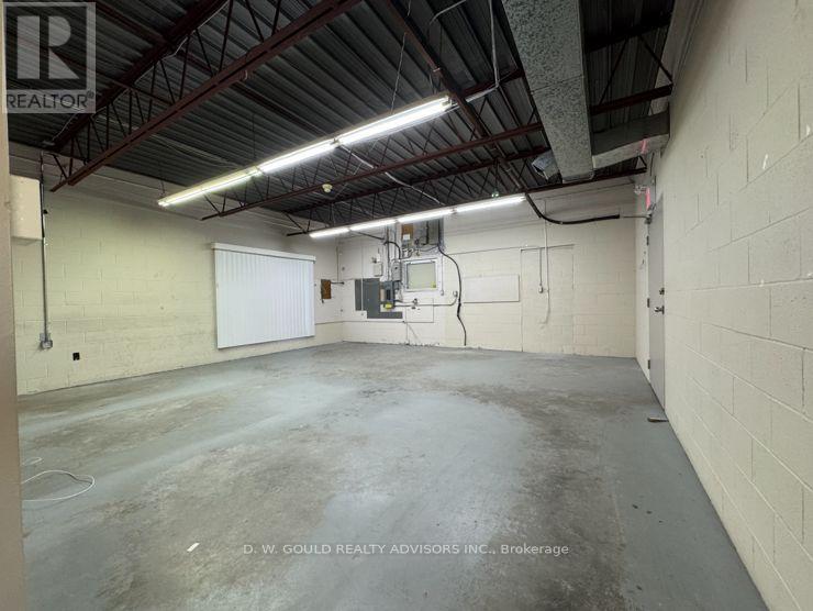 330 Sidney Street, Belleville (Belleville Ward), Ontario  K8P 1P5 - Photo 14 - X12542842