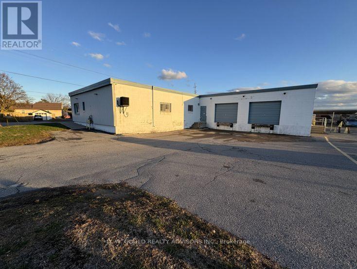 330 Sidney Street, Belleville (Belleville Ward), Ontario  K8P 1P5 - Photo 6 - X12542842