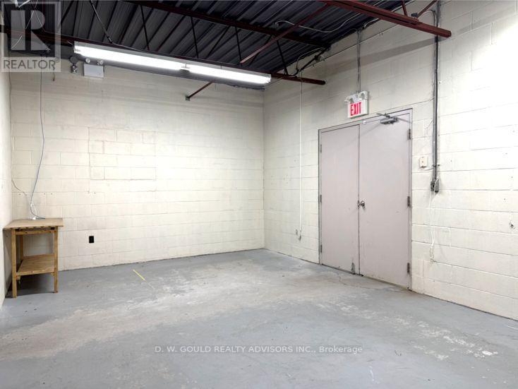 330 Sidney Street, Belleville (Belleville Ward), Ontario  K8P 1P5 - Photo 15 - X12542842