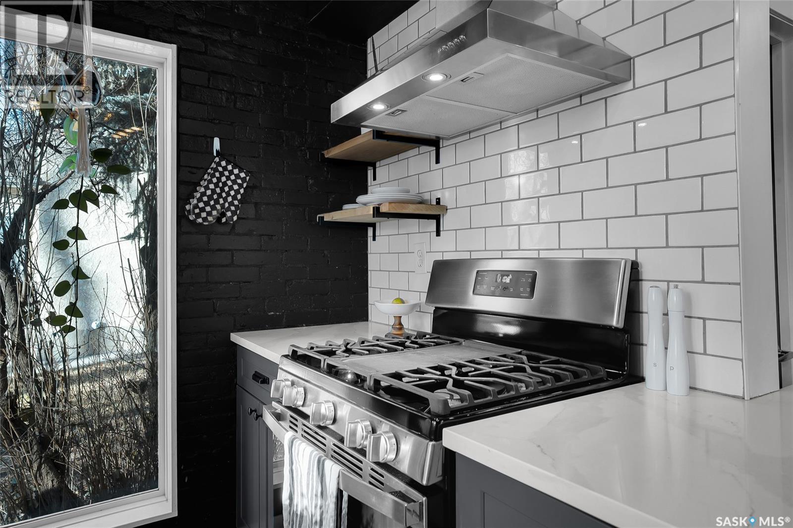 114 28th Street W, Saskatoon, Saskatchewan  S7L 0K2 - Photo 7 - SK024254