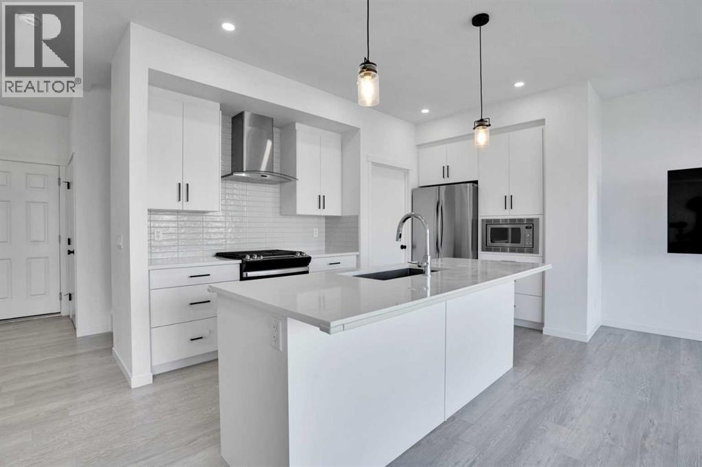 38 Magnolia Court Se, Calgary, Alberta  T3M 3M5 - Photo 7 - A2259910