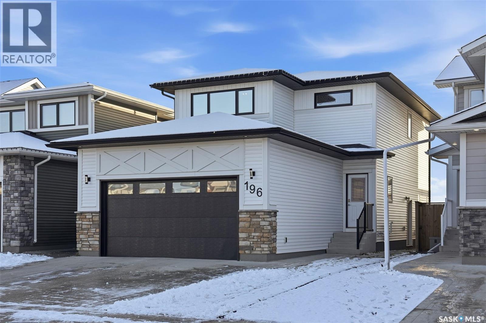 196 Burgess CRESCENT, Saskatoon, Saskatchewan