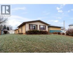 182 Scarth STREET N Highland Park