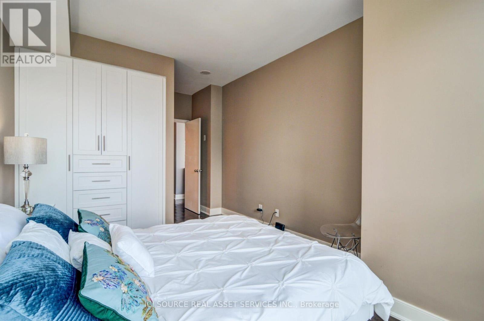 Lph02 - 219 Fort York Boulevard, Toronto, Ontario  M5V 1B1 - Photo 14 - C12582758