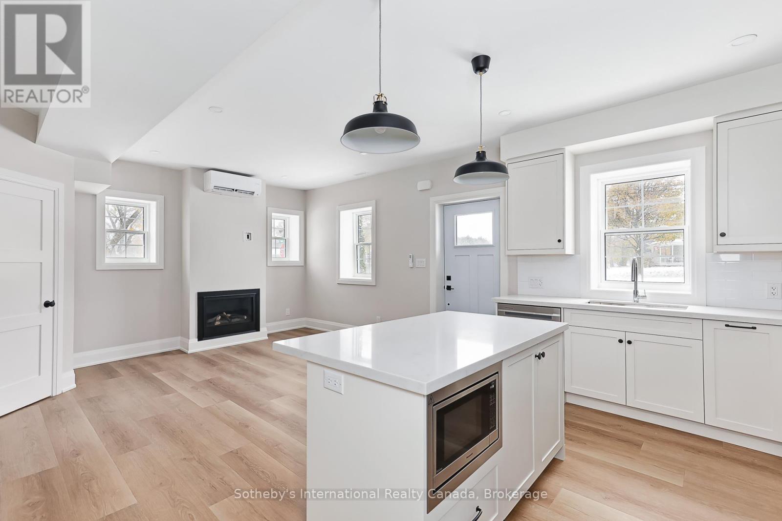 363 Sixth Street, Collingwood, Ontario  L9Y 1Z6 - Photo 9 - S12569402