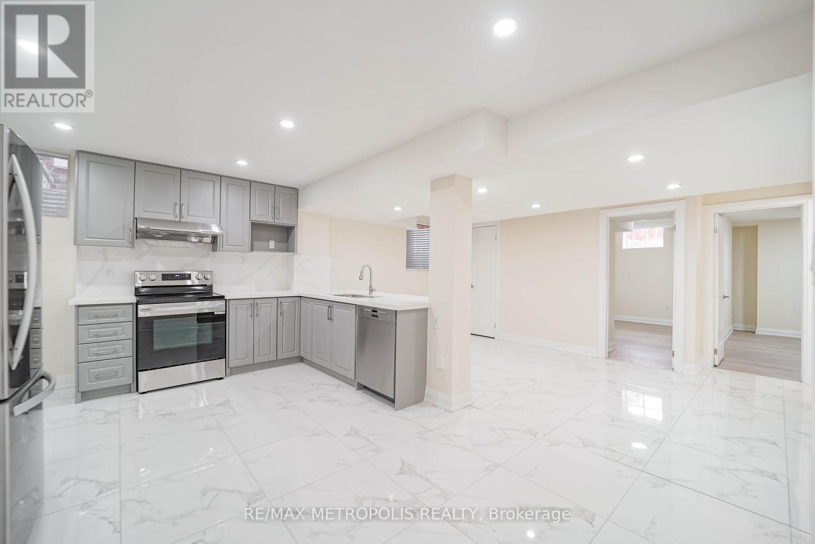 Bsmt - 929 Greenhill Avenue, Oshawa, Ontario L1K 0C3 - Photo 14 - E12582686