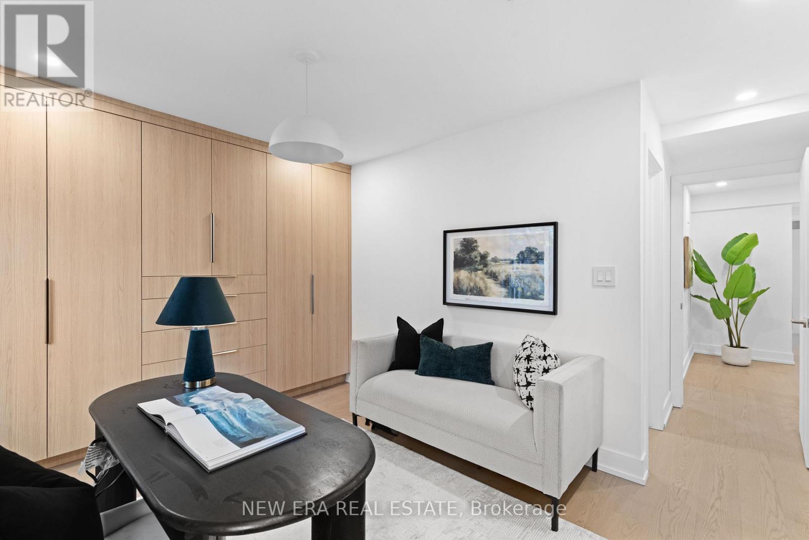 148 Rhodes Avenue, Toronto, Ontario  M4L 3A1 - Photo 12 - E12582694