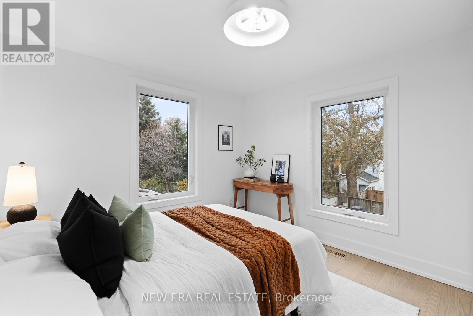 148 Rhodes Avenue, Toronto, Ontario  M4L 3A1 - Photo 16 - E12582694