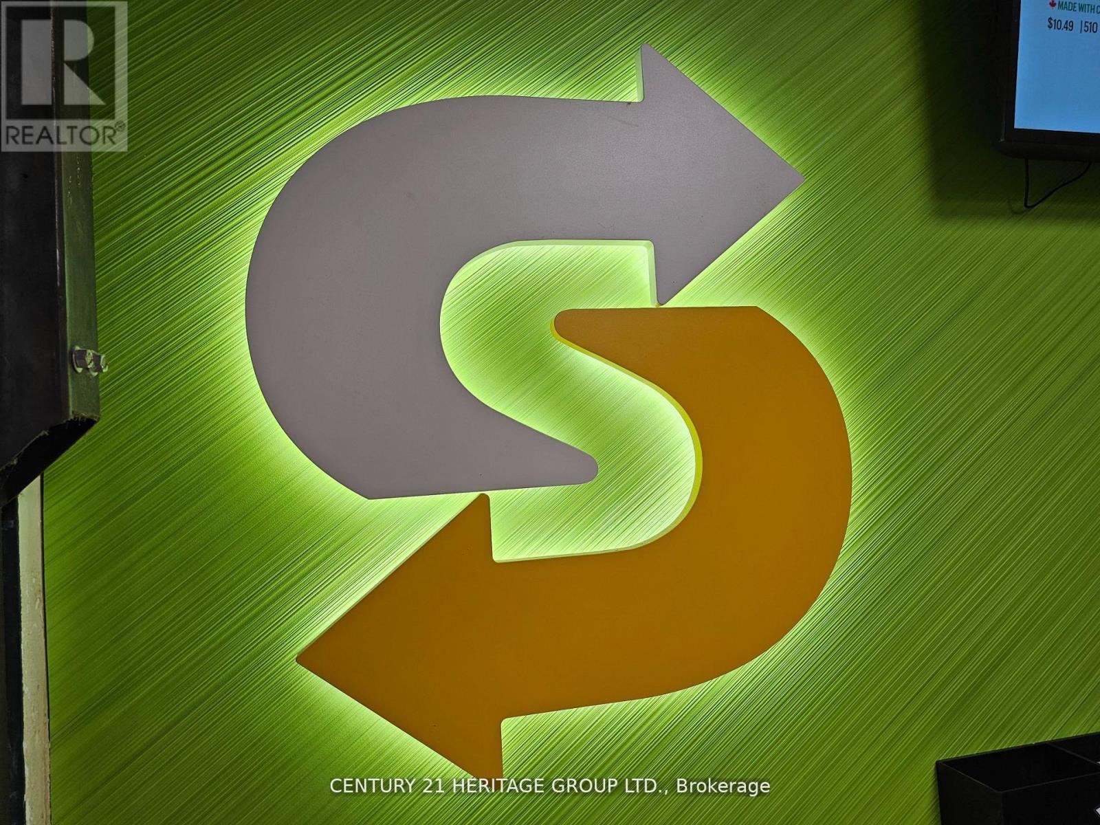 F2 - 1000 Gerrard Street E, Toronto, Ontario  M4M 3G6 - Photo 8 - E12582772