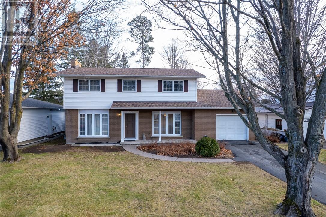 322 Sutherland Street, Espanola, Ontario  P5E 1A3 - Photo 1 - 2125797