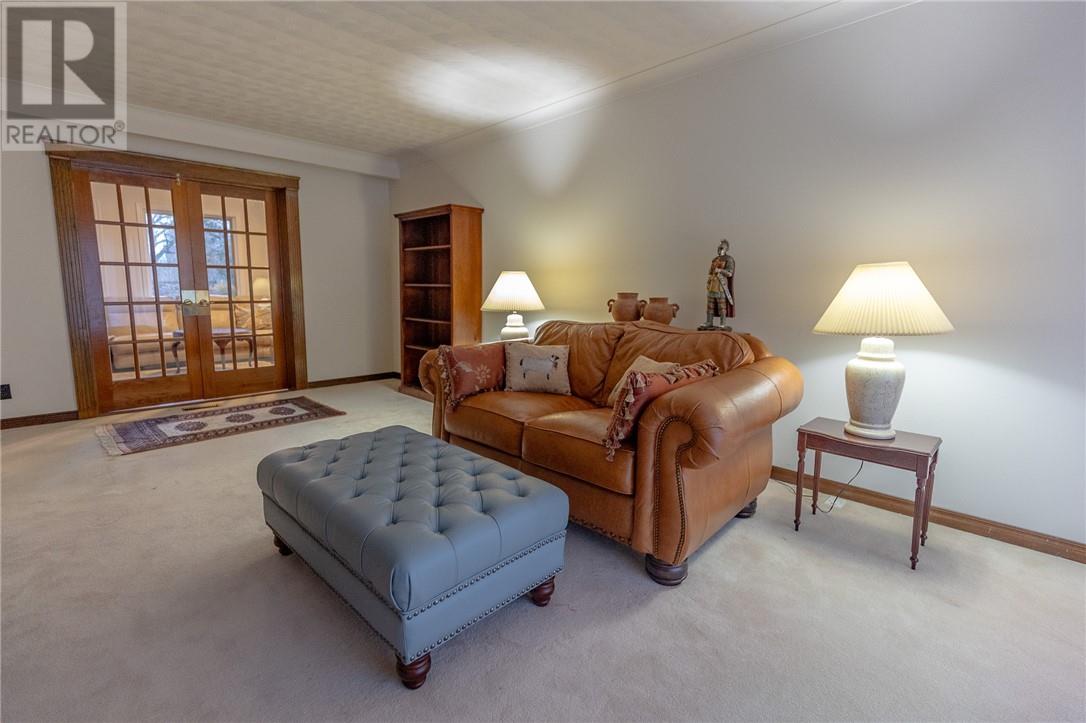 322 Sutherland Street, Espanola, Ontario  P5E 1A3 - Photo 13 - 2125797