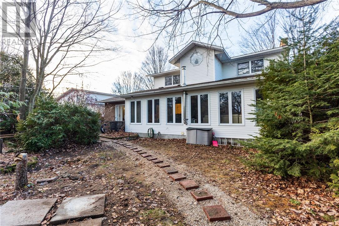 322 Sutherland Street, Espanola, Ontario  P5E 1A3 - Photo 4 - 2125797