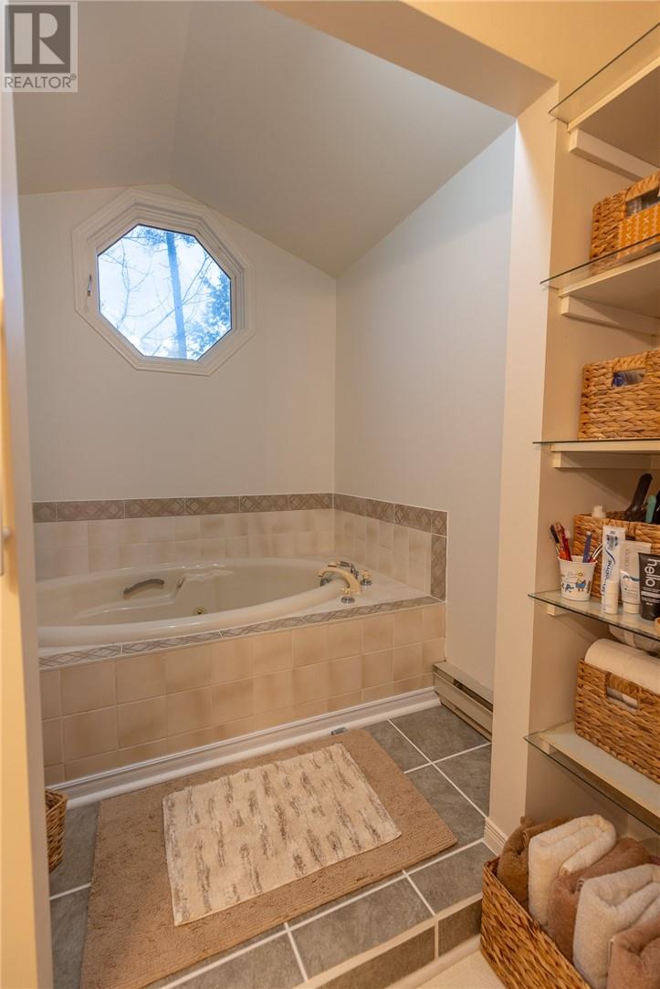 322 Sutherland Street, Espanola, Ontario  P5E 1A3 - Photo 42 - 2125797