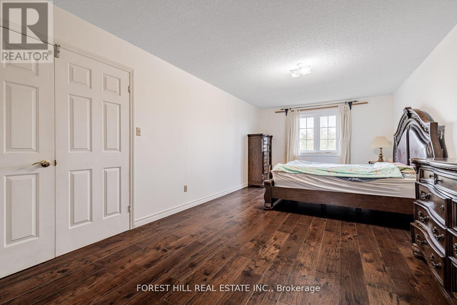 51 Briggs Avenue, Richmond Hill, Ontario  L4B 1N6 - Photo 22 - N12582638