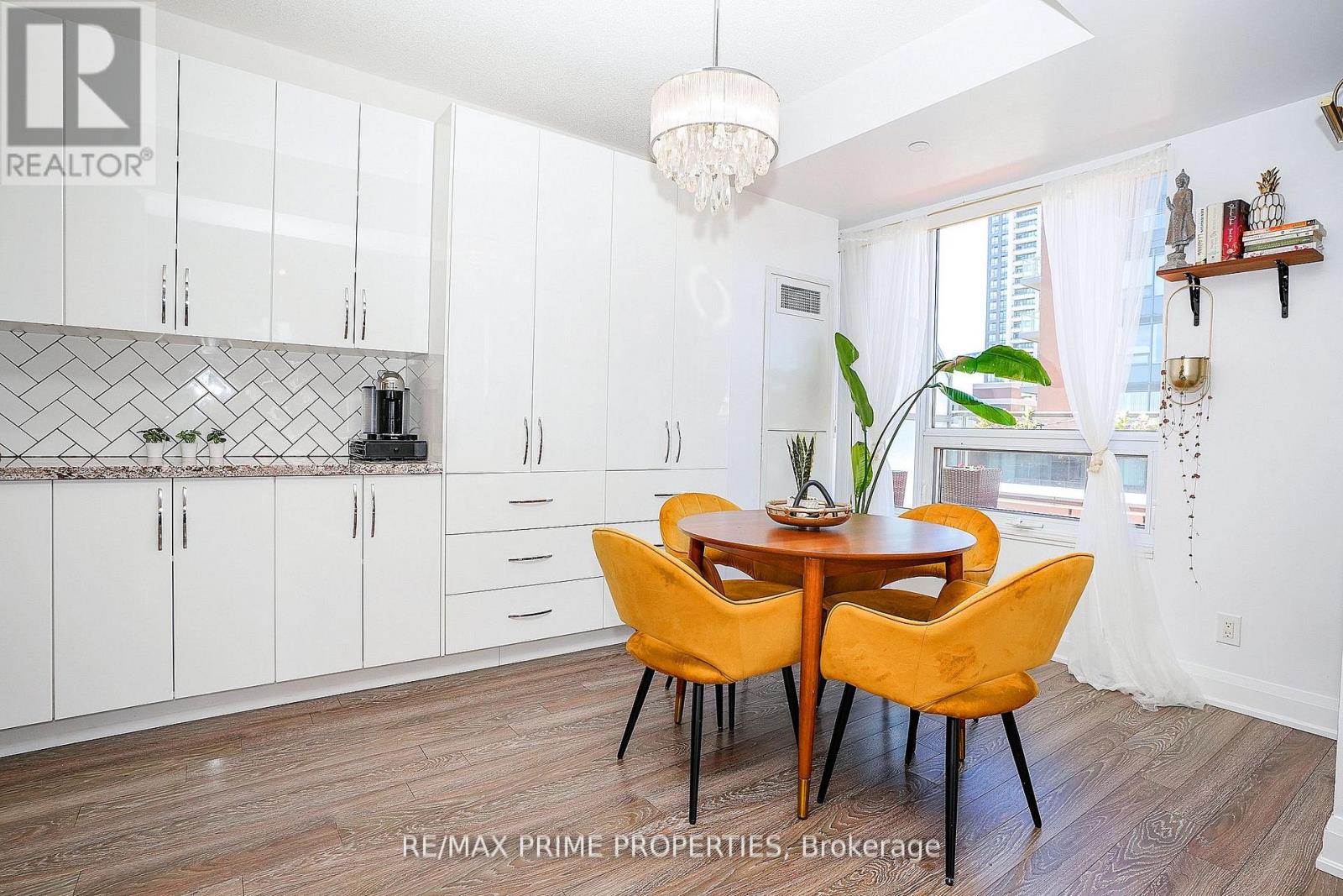 510 - 8228 Birchmount Road, Markham, Ontario  L3R 1A6 - Photo 15 - N12582722