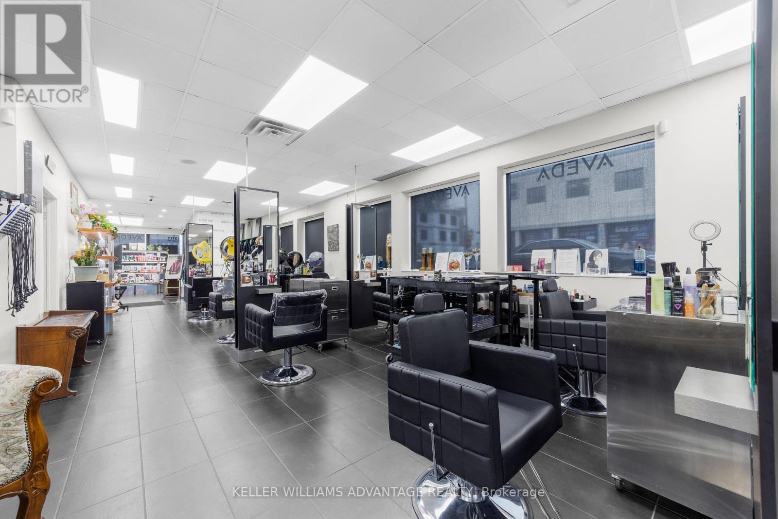 15171 Yonge Street, Aurora, Ontario  L4G 1M1 - Photo 11 - N12582732
