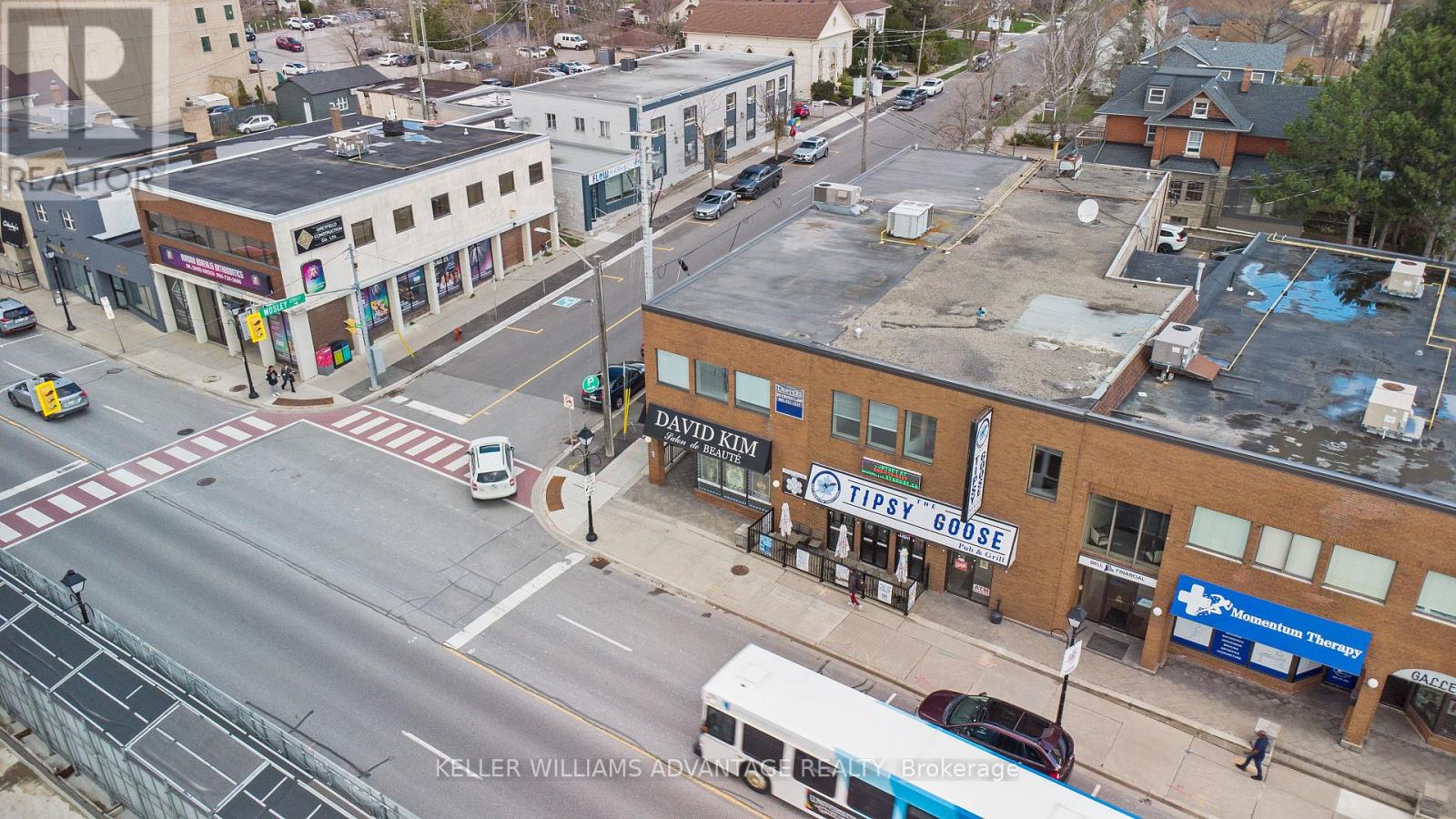 15171 Yonge Street, Aurora, Ontario  L4G 1M1 - Photo 29 - N12582732