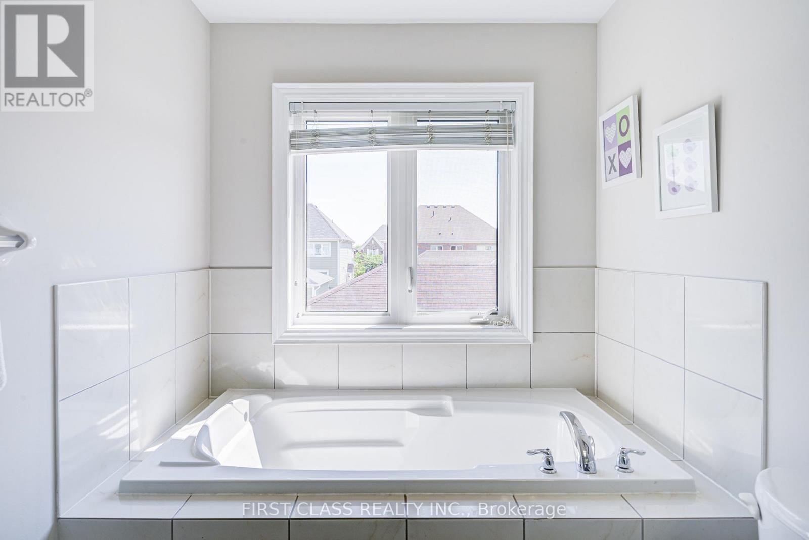 77 Diamond Jubilee Drive, Markham, Ontario  L6B 0Y5 - Photo 28 - N12582762