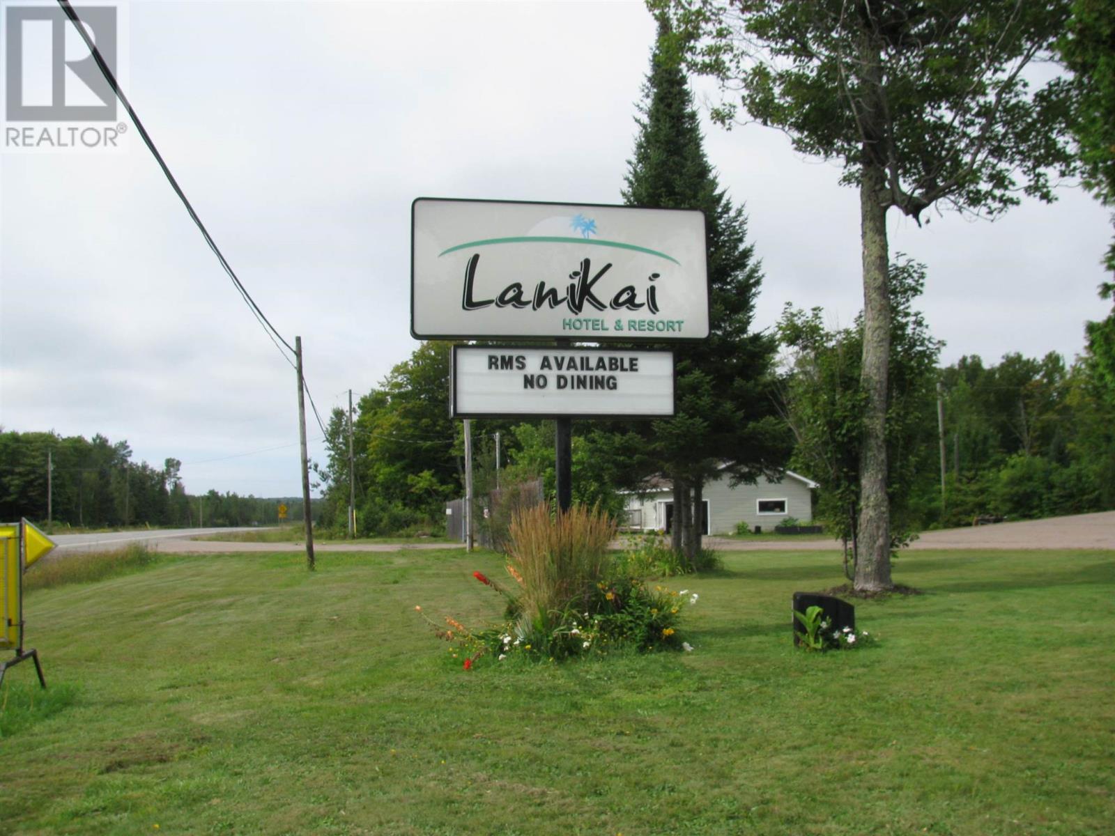 1104 Highway 17 North, Fisher Township, Ontario  P0S 1A0 - Photo 2 - SM251642