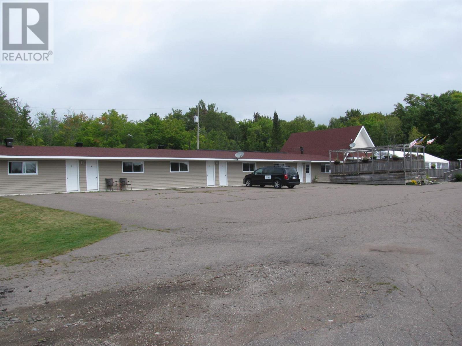 1104 Highway 17 North, Fisher Township, Ontario