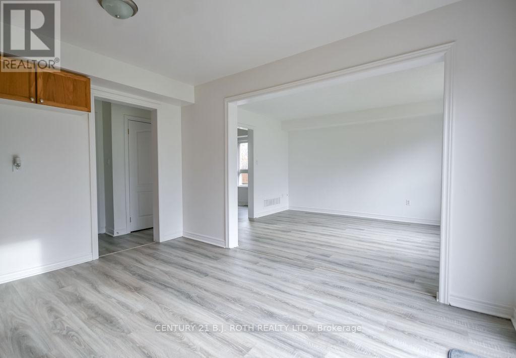 5 Peter Street, Barrie, Ontario  L4N 5R2 - Photo 15 - S12582740