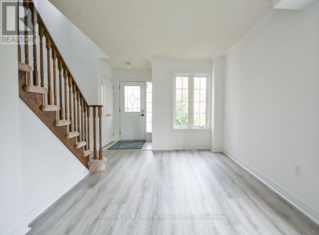 5 Peter Street, Barrie, Ontario  L4N 5R2 - Photo 8 - S12582740