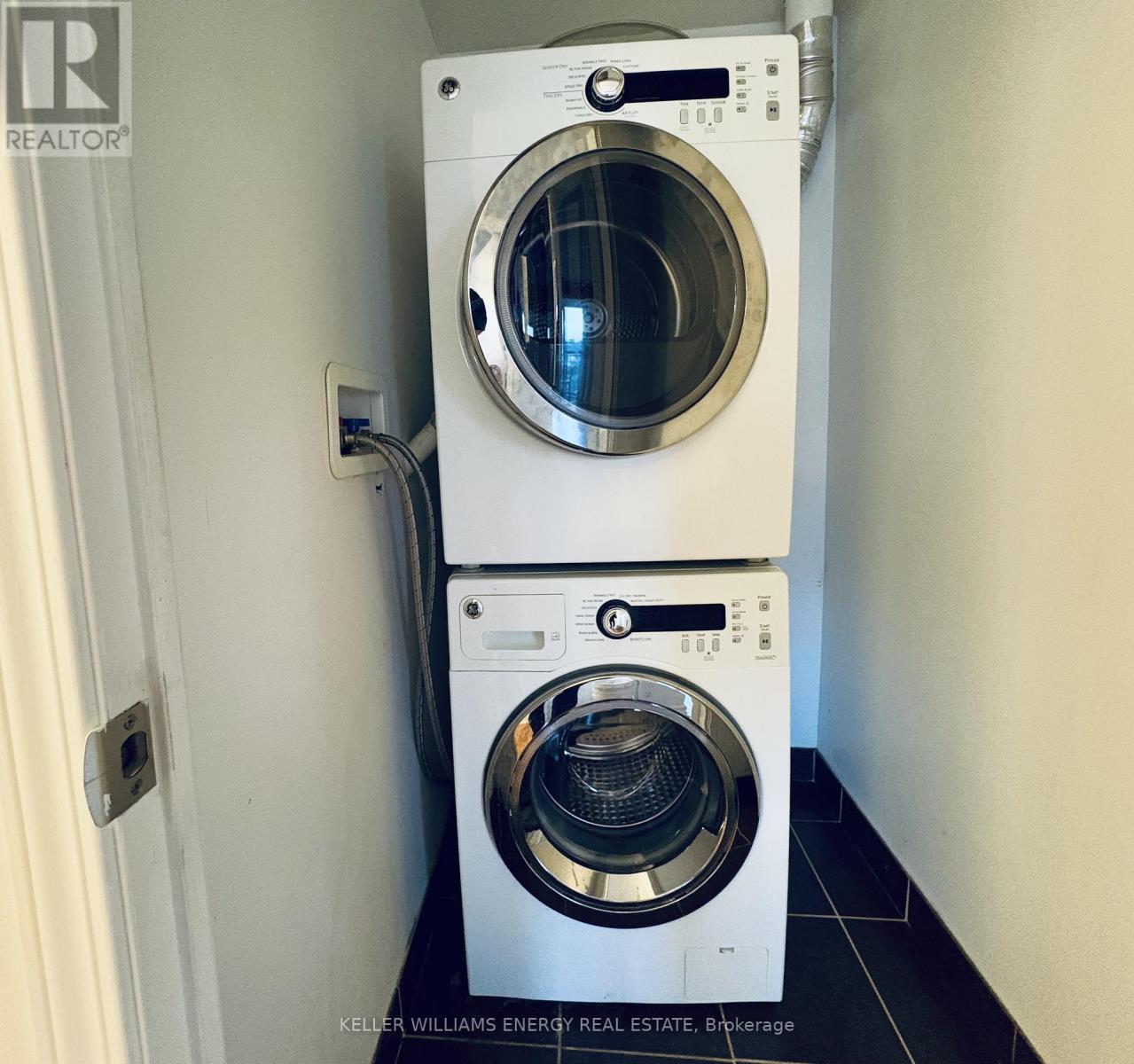 413 - 35 Saranac Boulevard, Toronto, Ontario M6A 2G4 - Photo 14 - C12582860