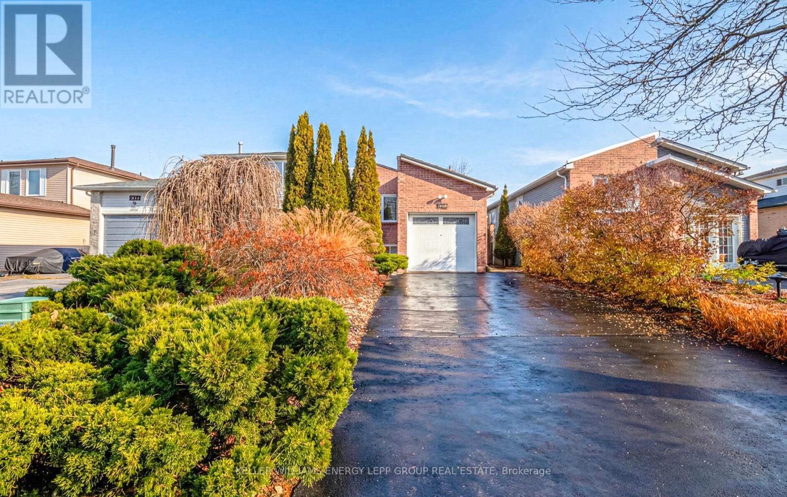 1407 OUTLET DRIVE, Oshawa, Ontario