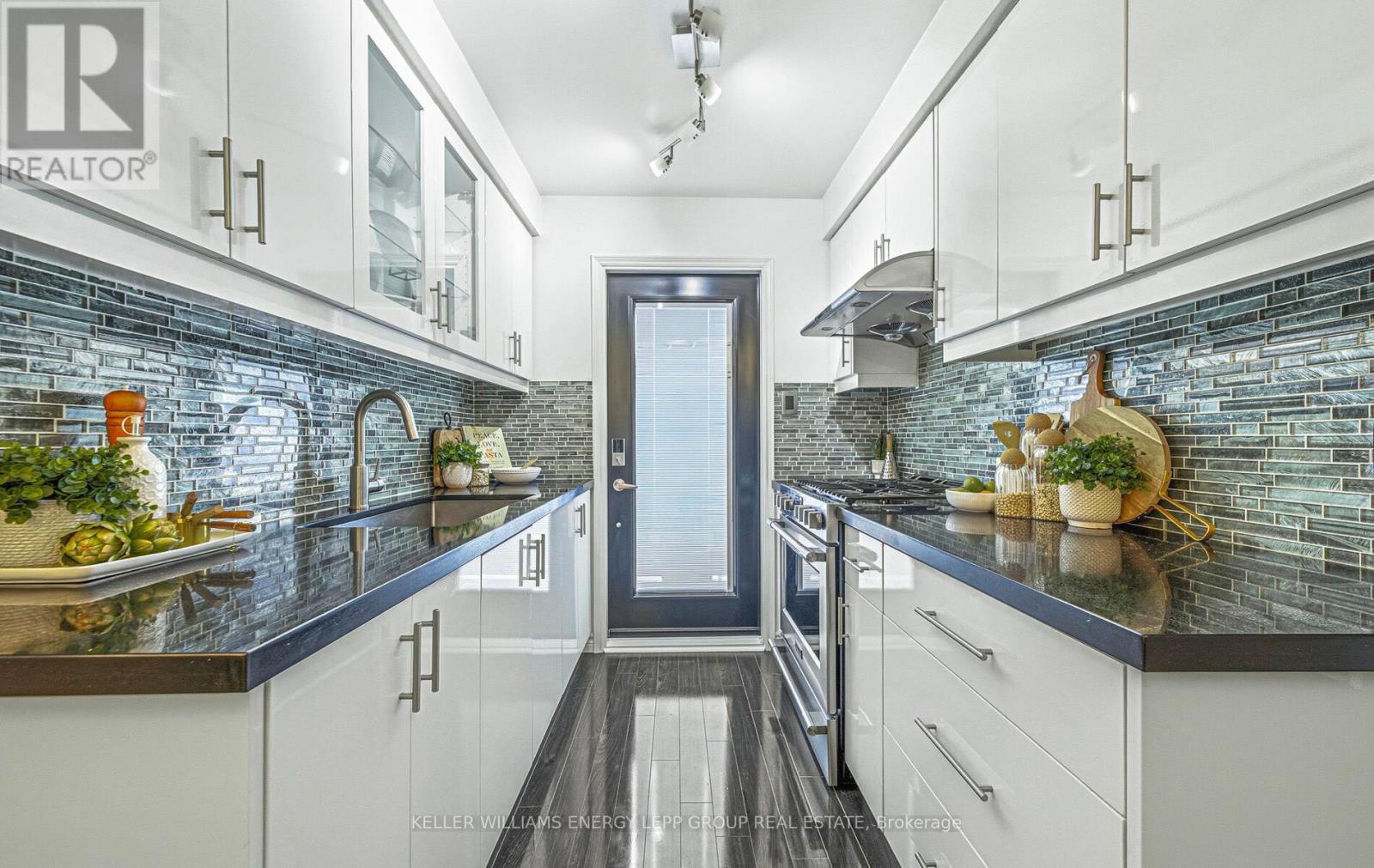 1407 Outlet Drive, Oshawa, Ontario  L1J 7Z2 - Photo 10 - E12582830