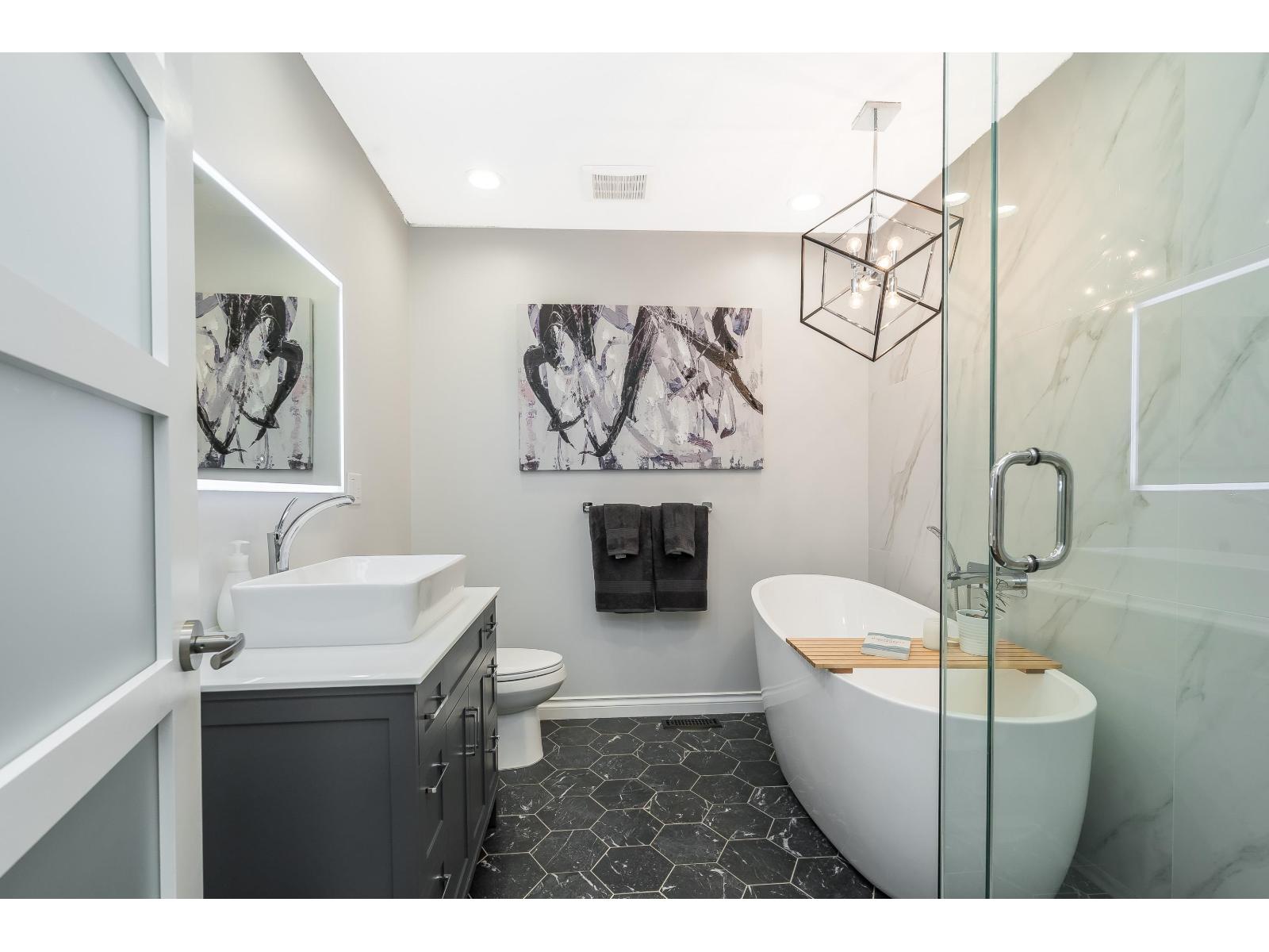 15825 Prospect Crescent, White Rock, British Columbia  V4B 2C3 - Photo 24 - R3070488