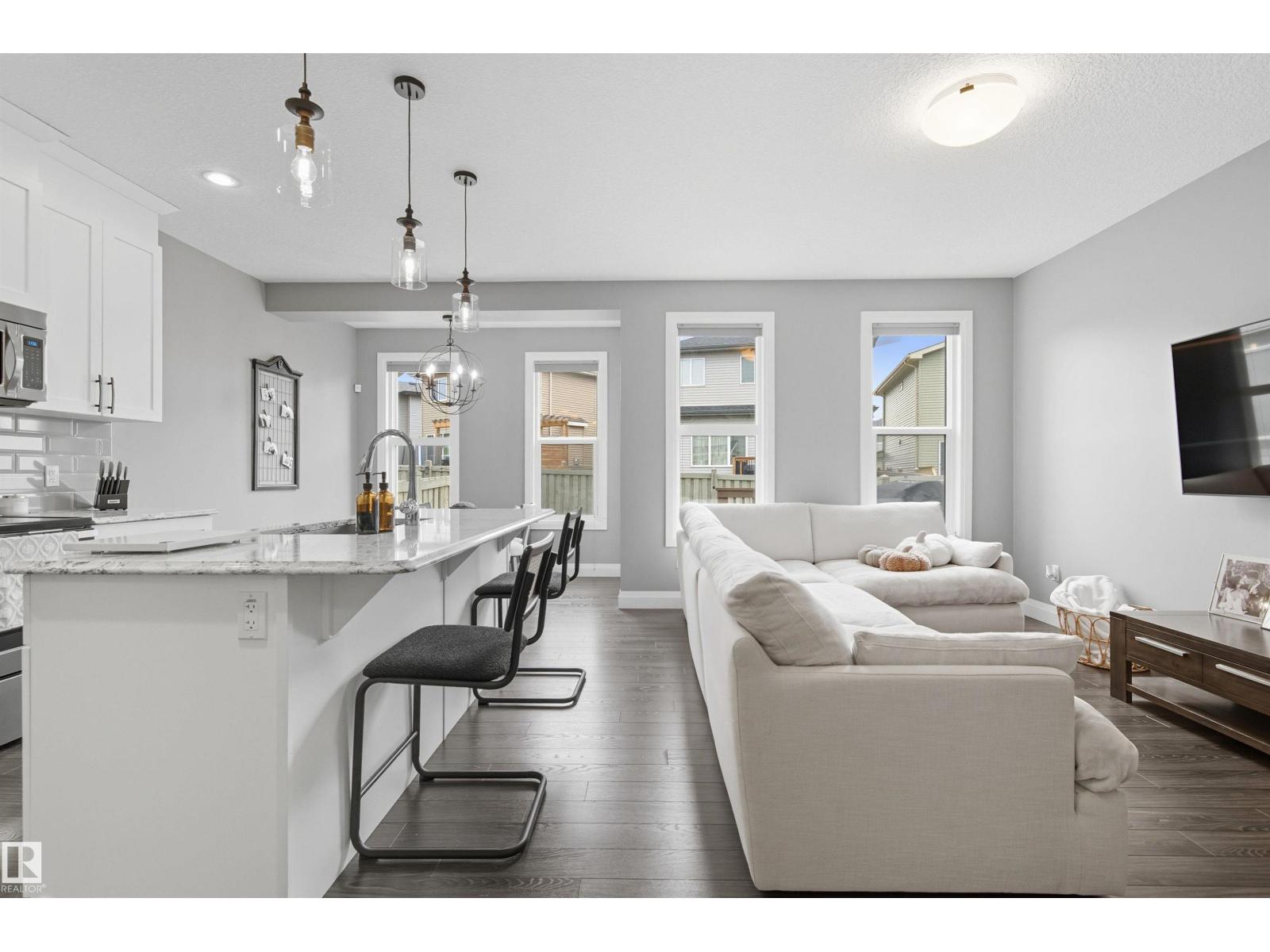 8534 Cushing Pl Sw, Edmonton, Alberta  T6W 3L2 - Photo 9 - E4462337