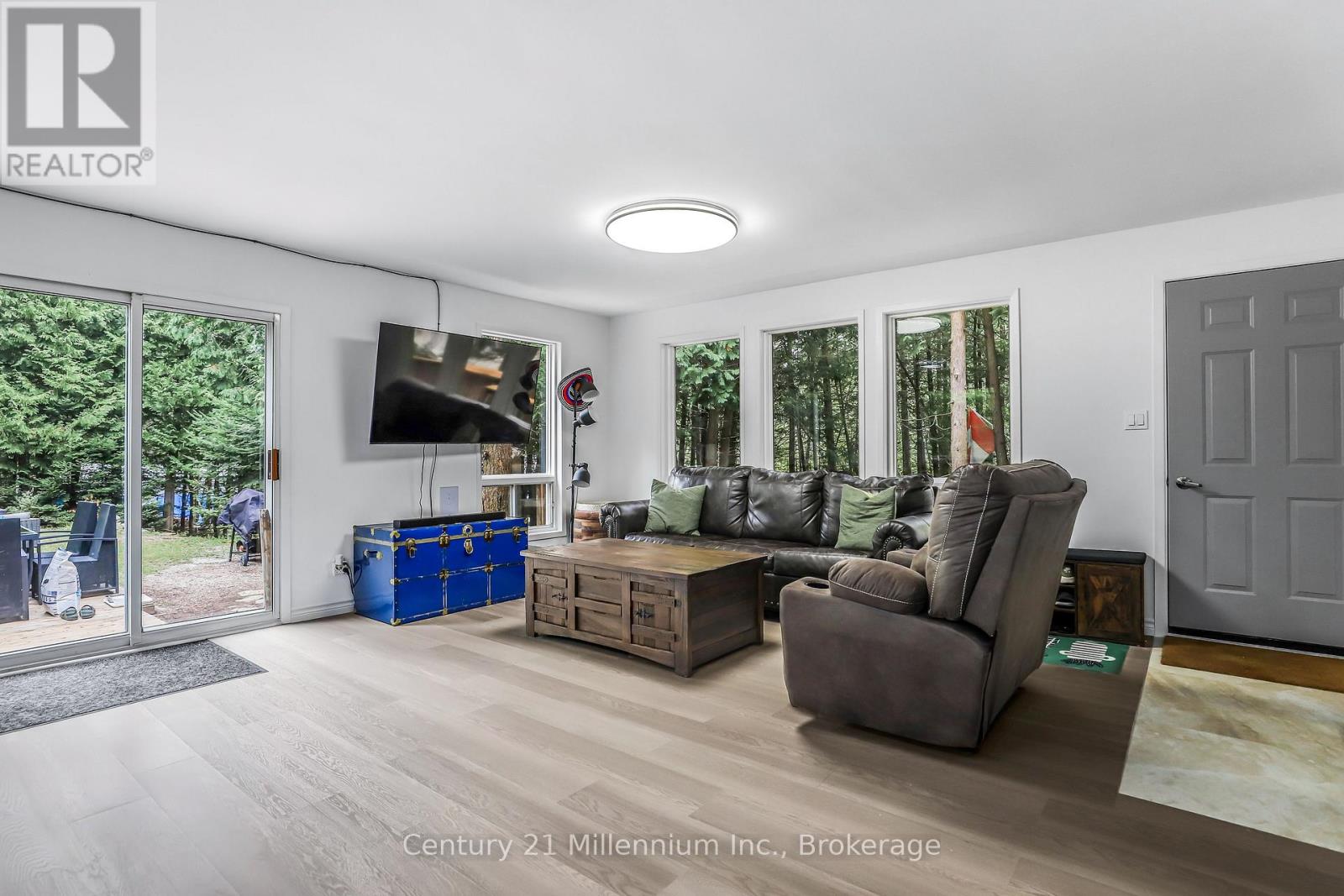 1025 West Road, Northern Bruce Peninsula, Ontario  N0H 1W0 - Photo 15 - X12582796