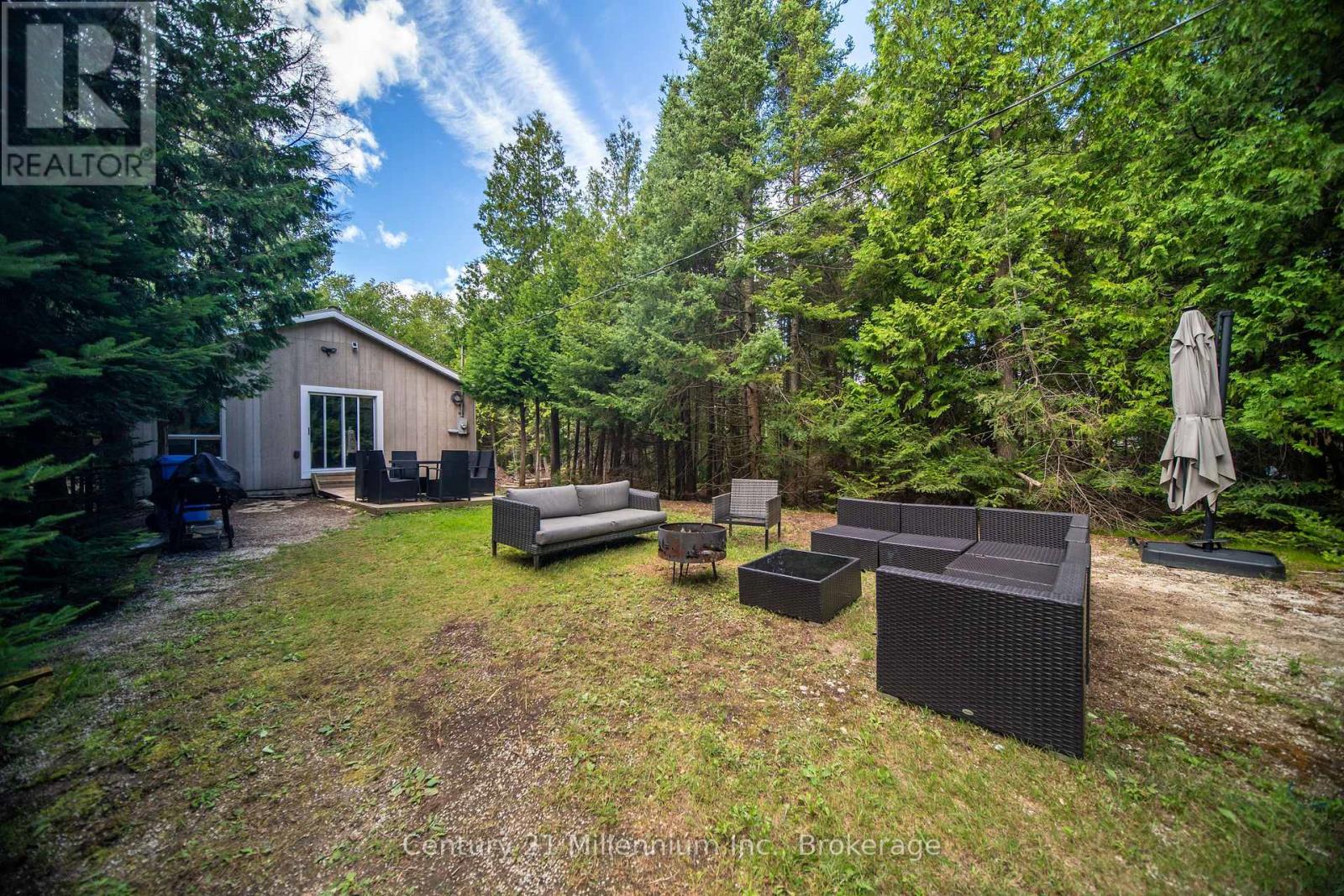 1025 West Road, Northern Bruce Peninsula, Ontario  N0H 1W0 - Photo 27 - X12582796