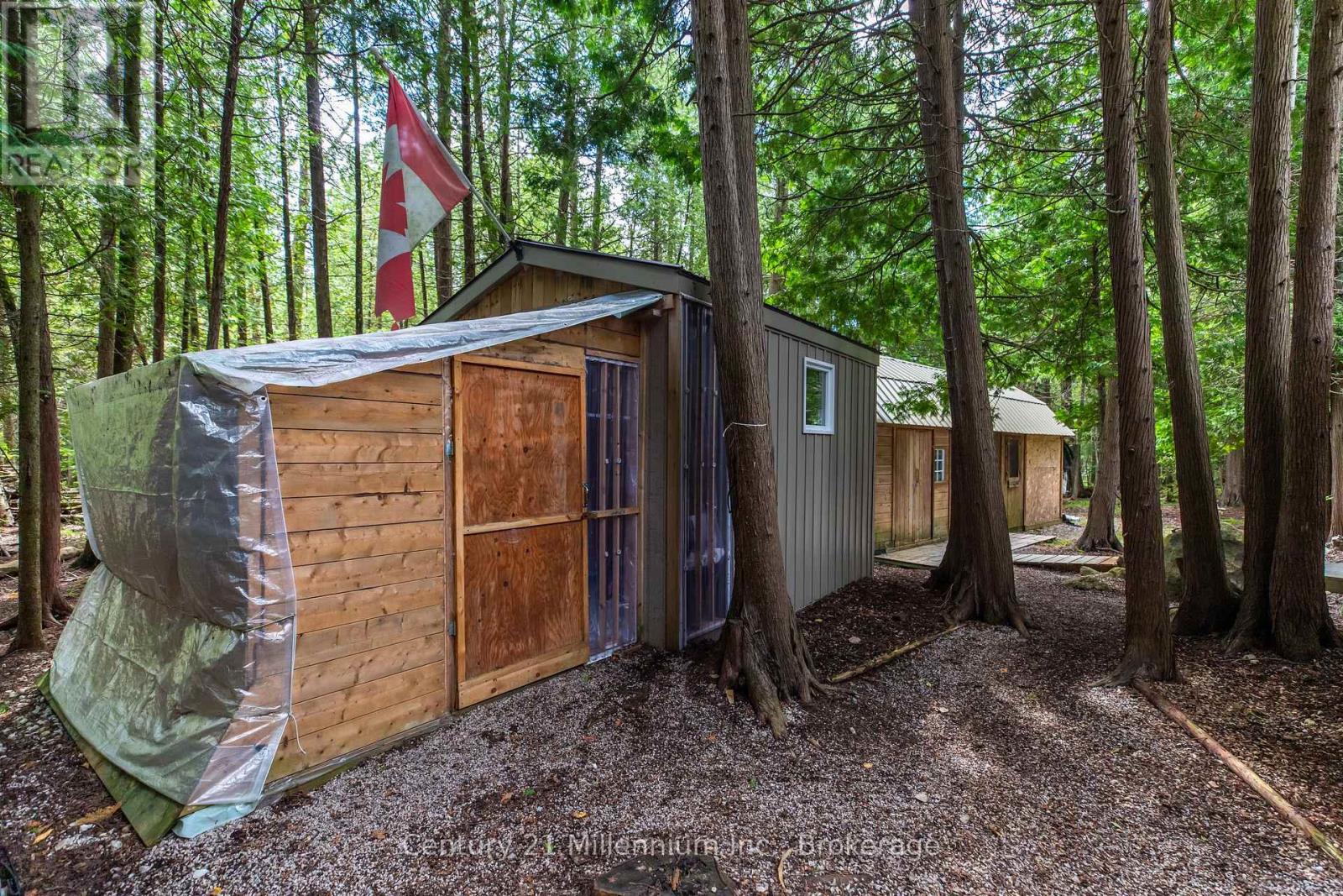 1025 West Road, Northern Bruce Peninsula, Ontario  N0H 1W0 - Photo 29 - X12582796