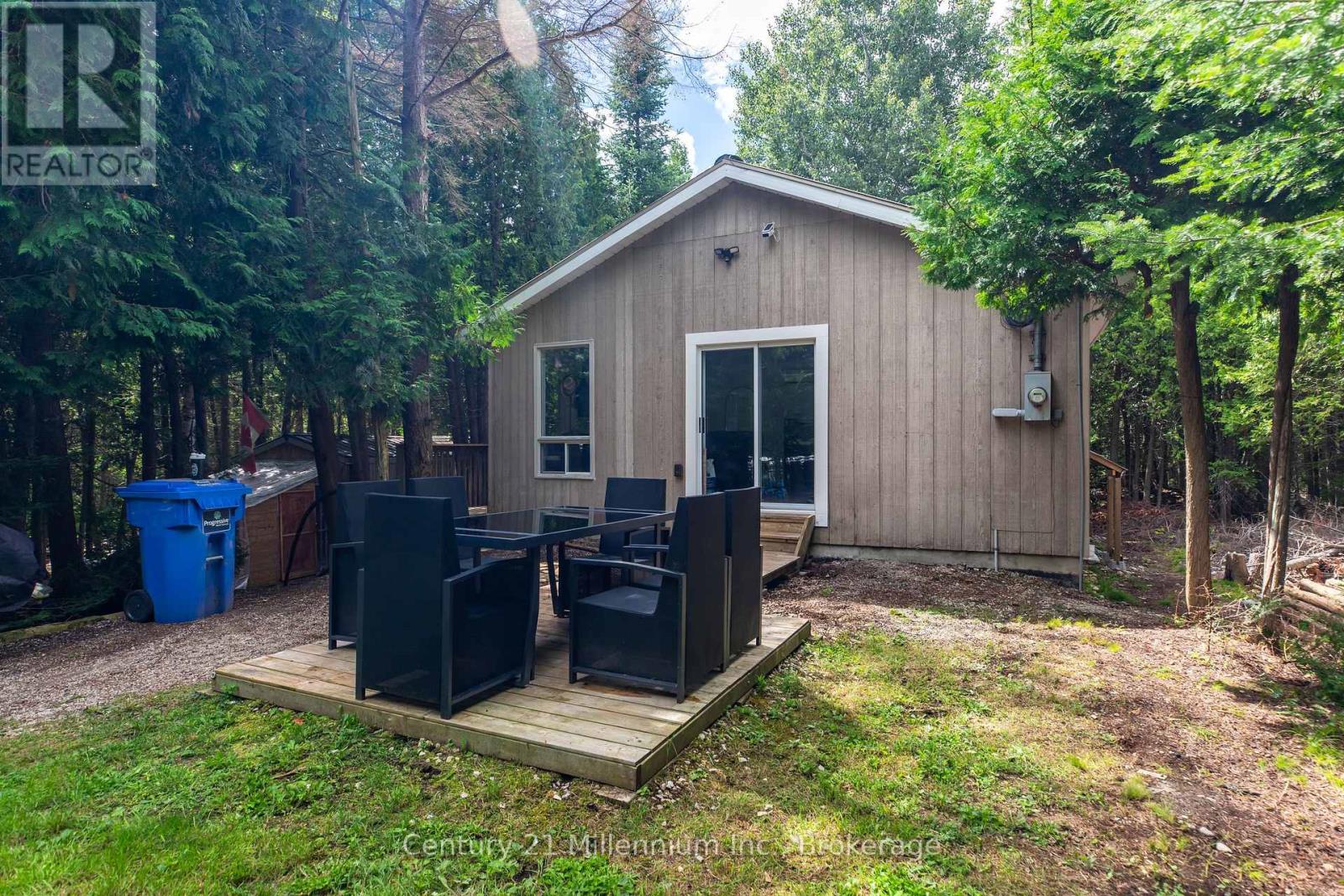 1025 West Road, Northern Bruce Peninsula, Ontario  N0H 1W0 - Photo 47 - X12582796