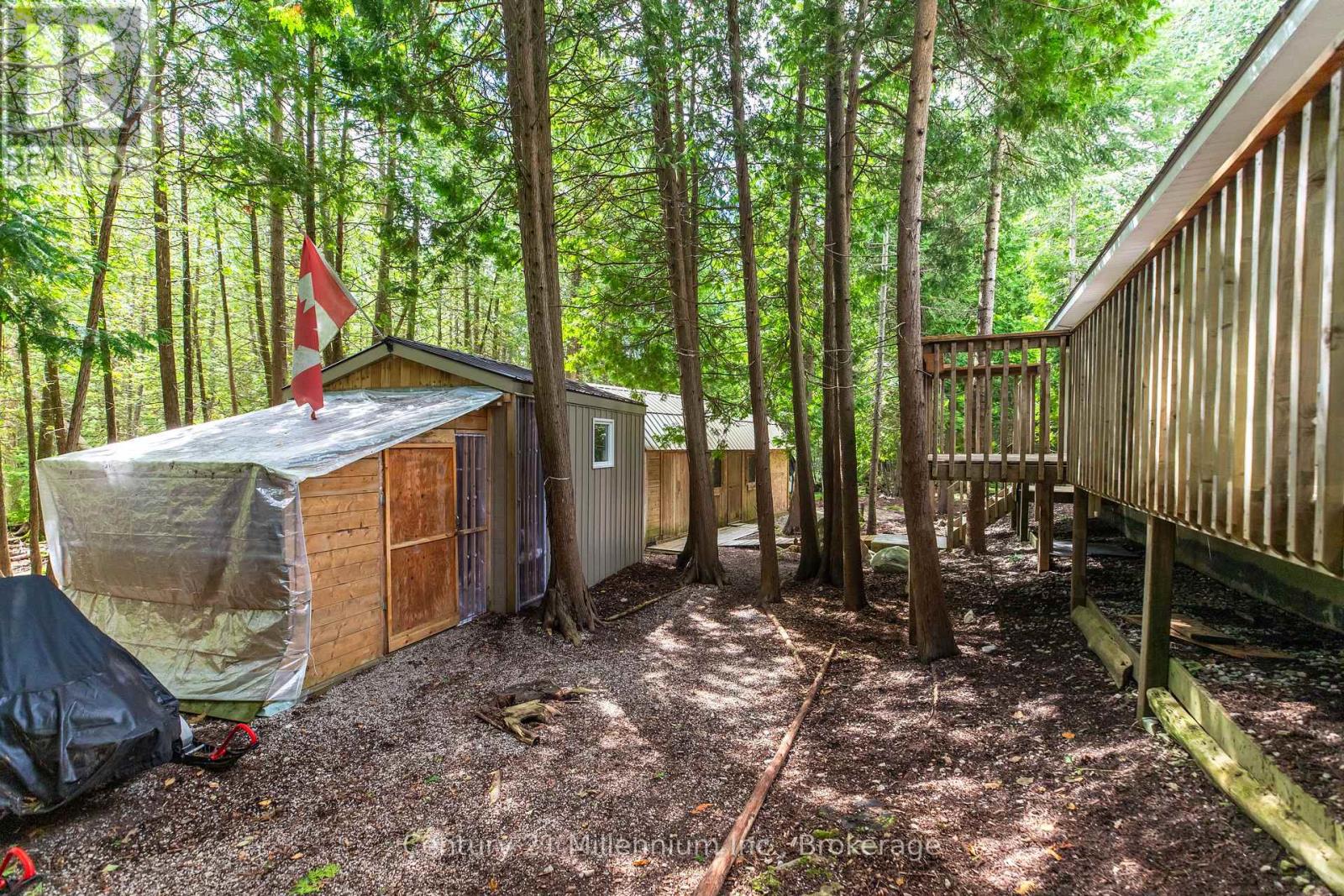 1025 West Road, Northern Bruce Peninsula, Ontario  N0H 1W0 - Photo 48 - X12582796