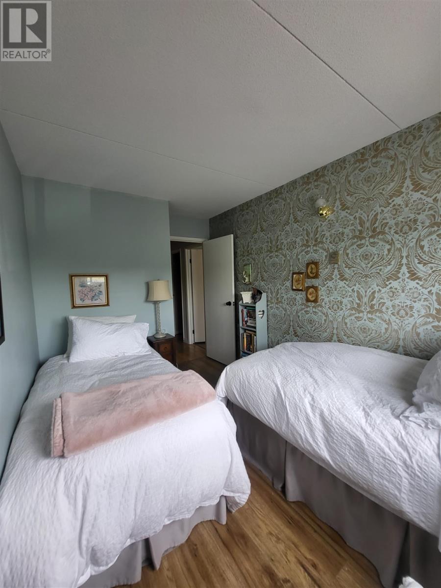 240 725 James St, Thunder Bay, Ontario  P7E 6N3 - Photo 12 - TB253517