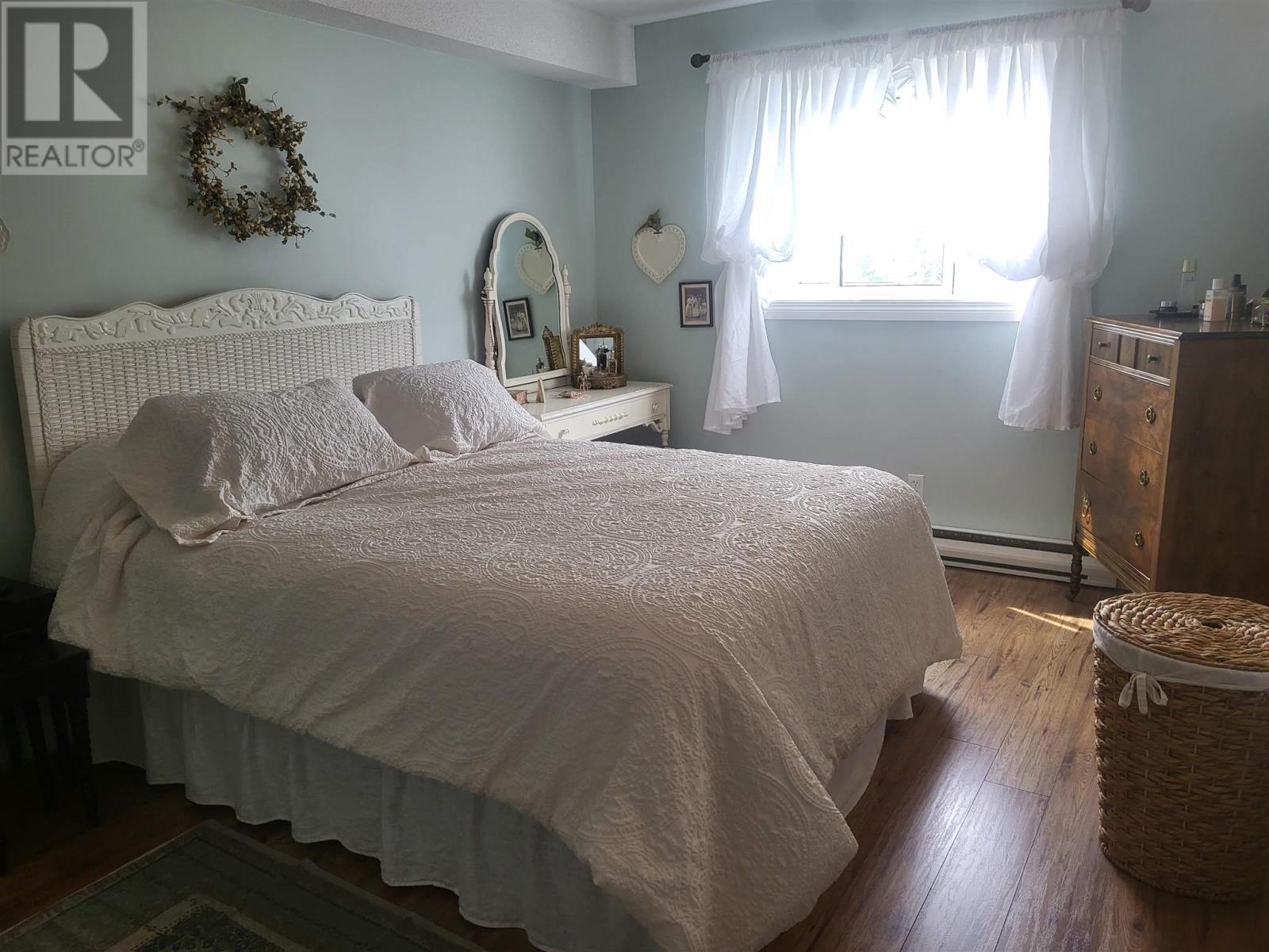 240 725 James St, Thunder Bay, Ontario  P7E 6N3 - Photo 11 - TB253517