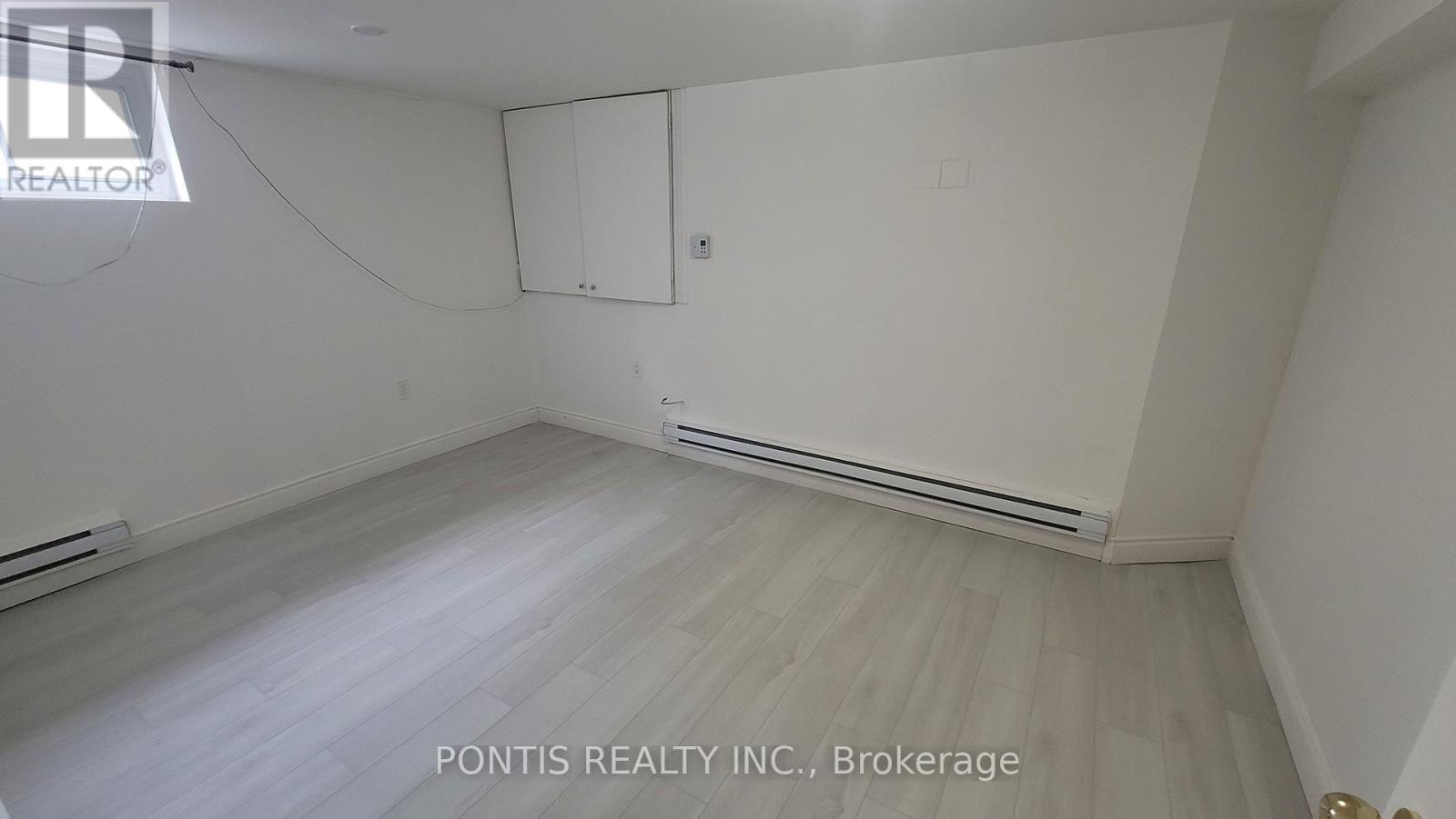 83 Denison Avenue, Brampton, Ontario  L6X 1E9 - Photo 14 - W12582636