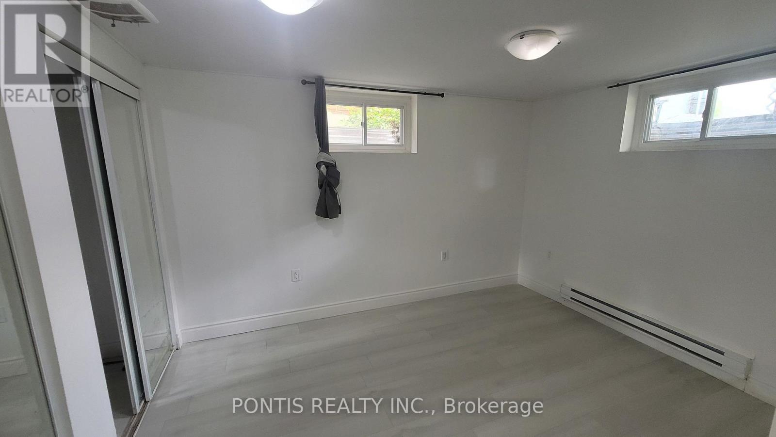 83 Denison Avenue, Brampton, Ontario  L6X 1E9 - Photo 16 - W12582636