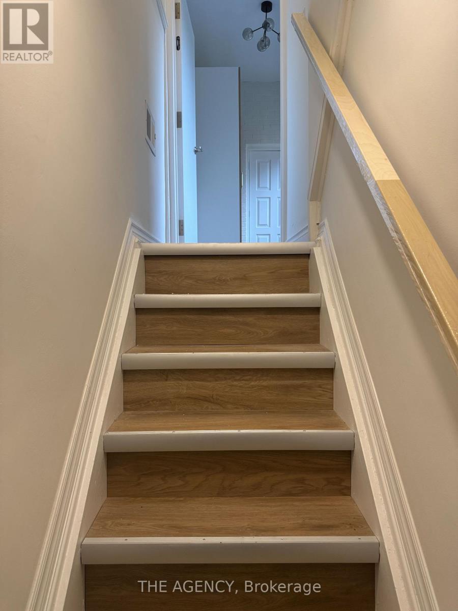 Basement - 1590 Liveoak Drive, Mississauga, Ontario  L5E 2X6 - Photo 14 - W12582642