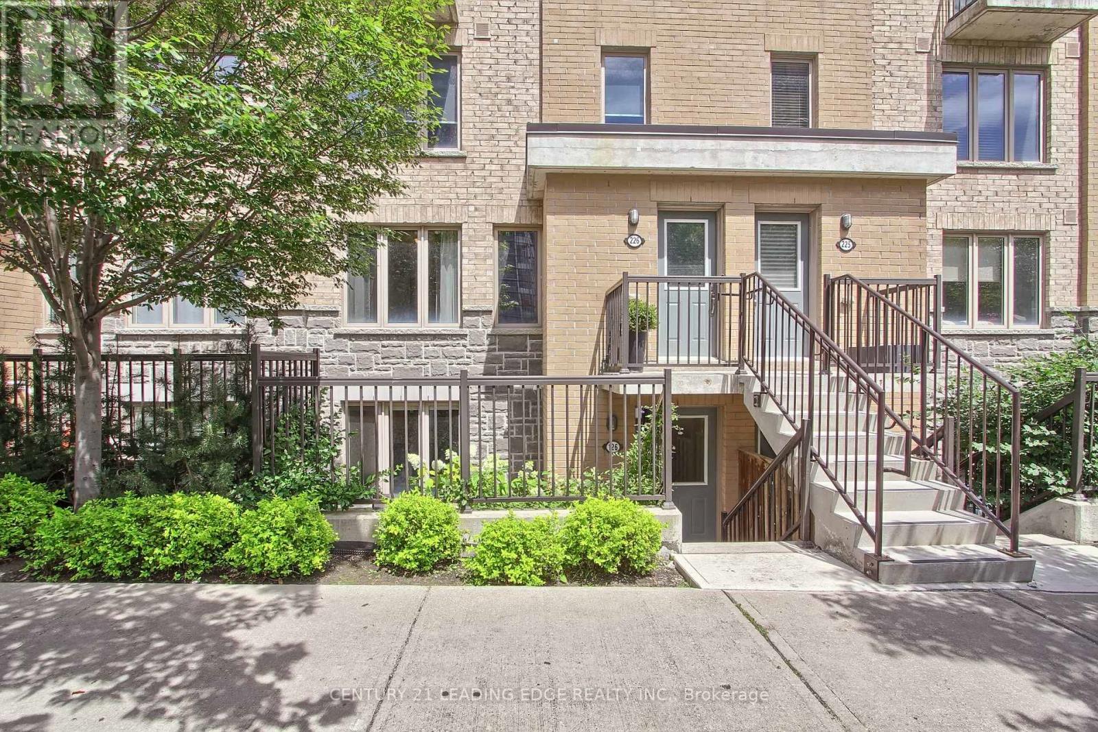 126 - 7 FOUNDRY AVENUE, Toronto, Ontario