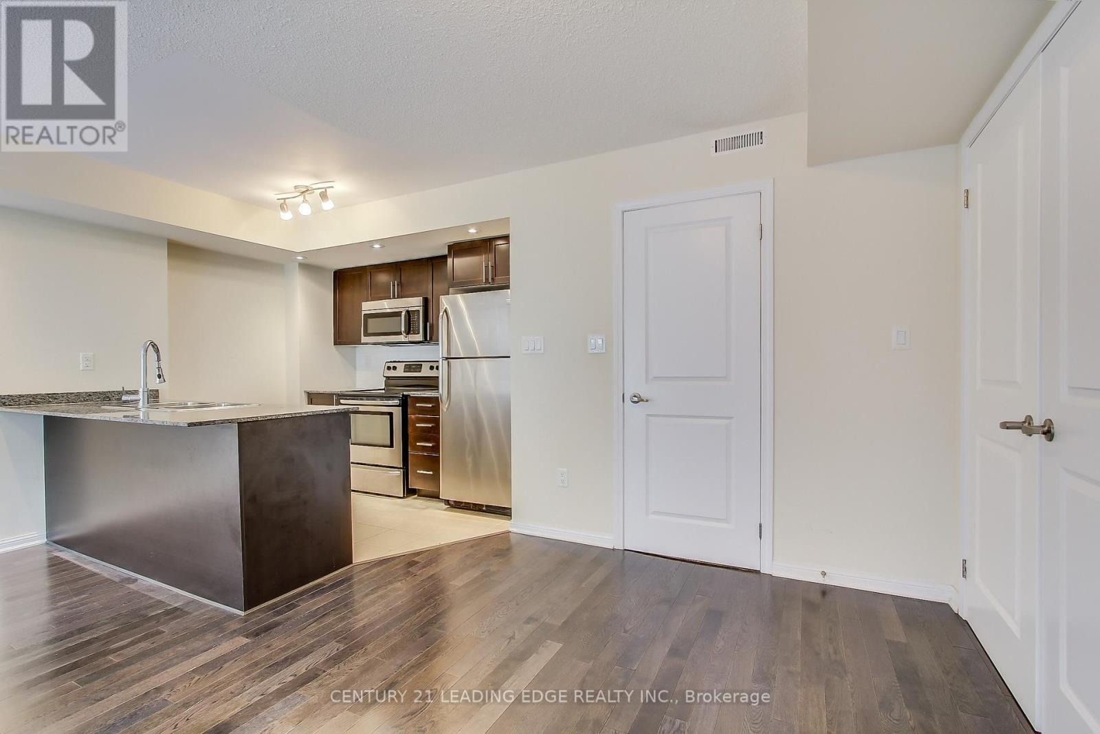 126 - 7 Foundry Avenue, Toronto, Ontario  M6H 3Z4 - Photo 12 - W12582662