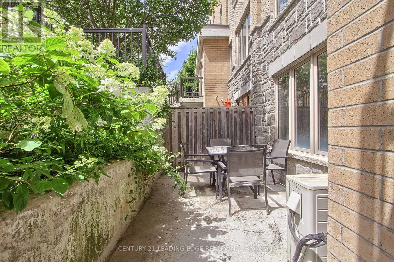 126 - 7 Foundry Avenue, Toronto, Ontario  M6H 3Z4 - Photo 25 - W12582662