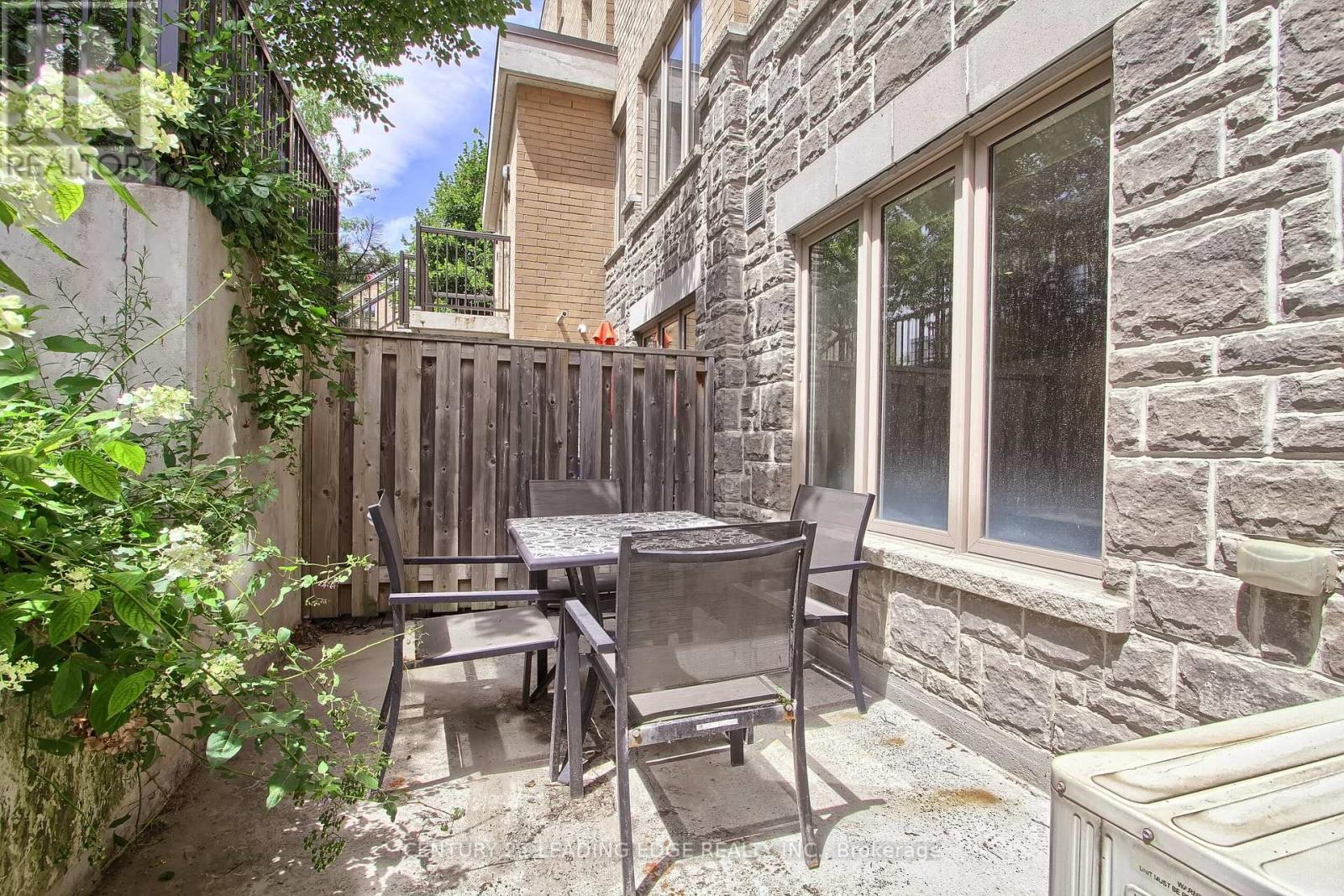 126 - 7 Foundry Avenue, Toronto, Ontario  M6H 3Z4 - Photo 26 - W12582662