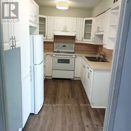 404 - 2929 Aquitaine Avenue, Mississauga, Ontario  L5N 2C7 - Photo 5 - W12582714